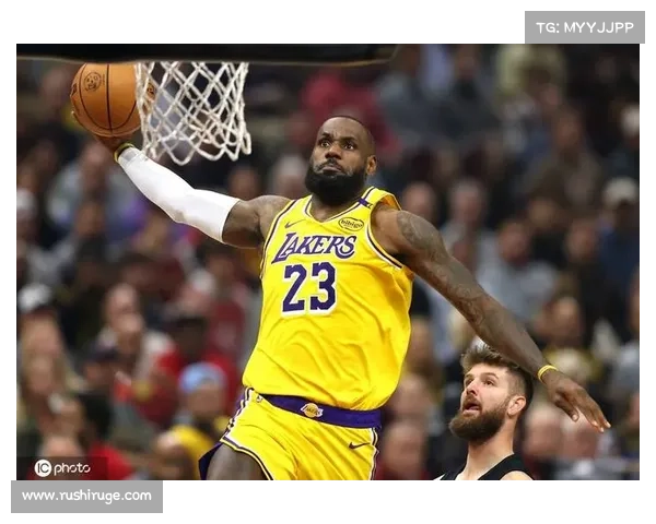“希尔运动”宣告失败!NBA终复赛!詹姆斯讲话毫无分量 “希尔运动”宣告失败!NBA终复赛!詹姆斯讲话毫无分量